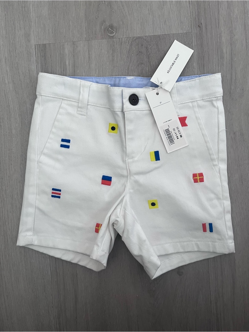 NWT JANIE & JACK white shorts w/embroidered flags